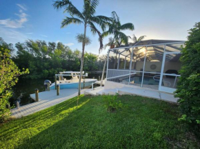 Modern Saltwater Front Home with A Private Pool